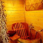 Cosy Avec Cuisine Equipee Et Terrasse - Api-1-52-1088 *